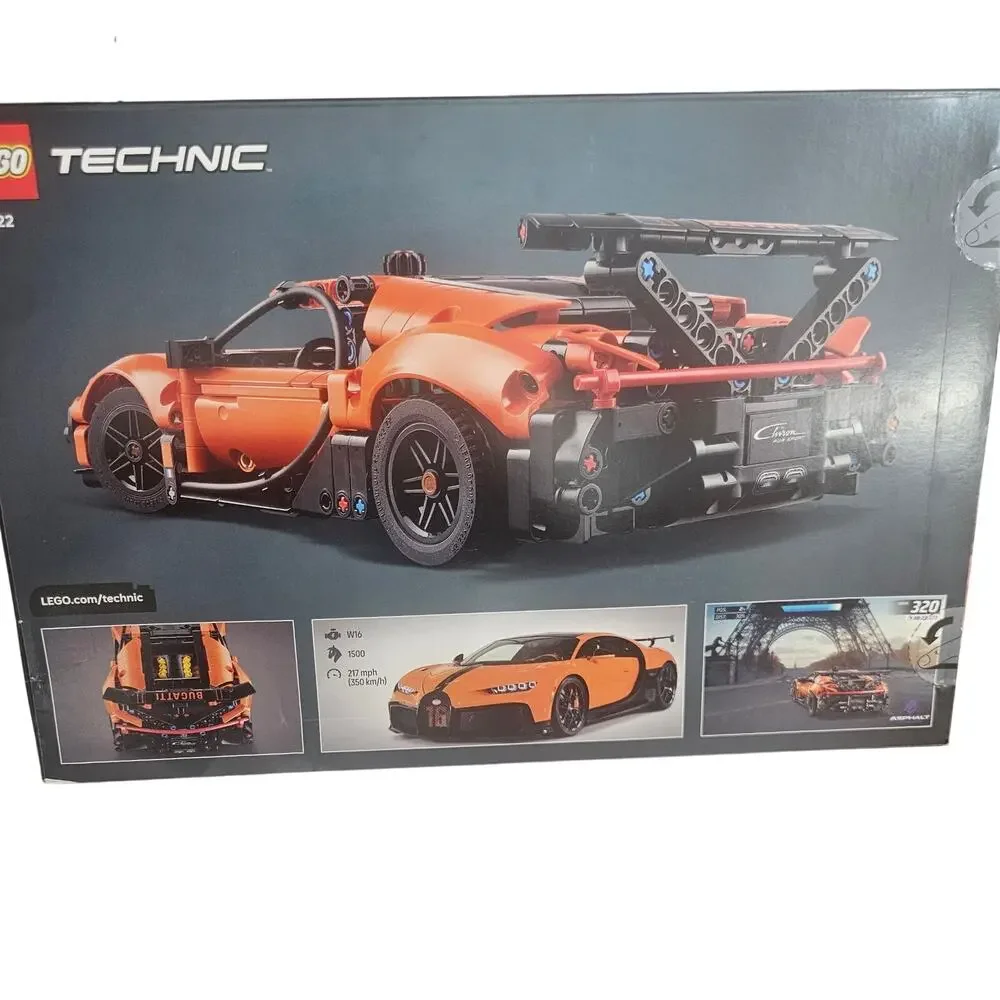 Lego Technic Bugatti Chiron Pur Sport (42222) 771 piece with digital download